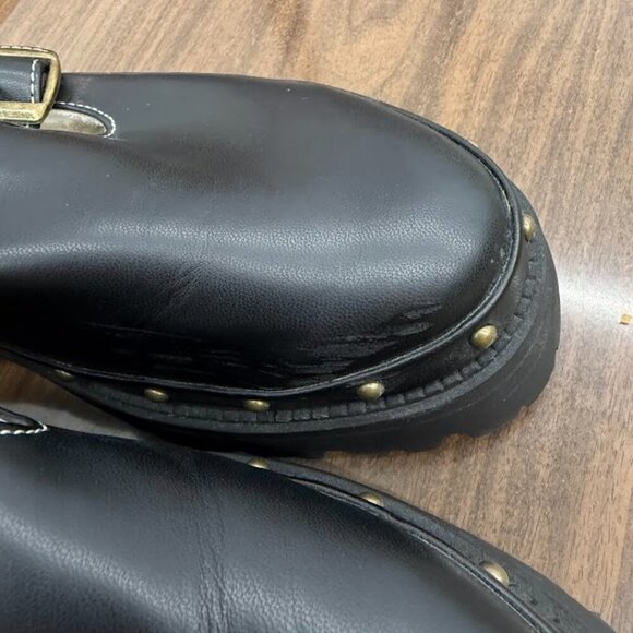 American Eagle Black Sherpa Lined Studded Clogs - Picture 5 of 8